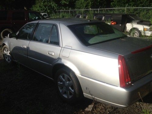 2006 cadillac dts base sedan 4-door 4.6l