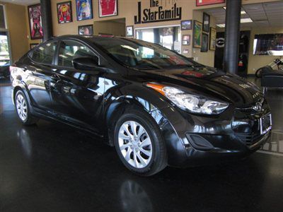 2011 hyundai elantra gls 4 door sedan black