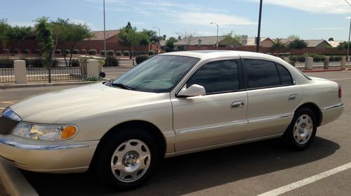 2002 lincoln continental base sedan 4-door 4.6l