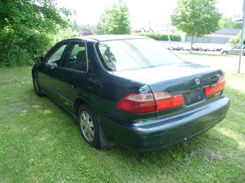 1998 Honda Accord LX Sedan 4-Door 2.3L, image 6