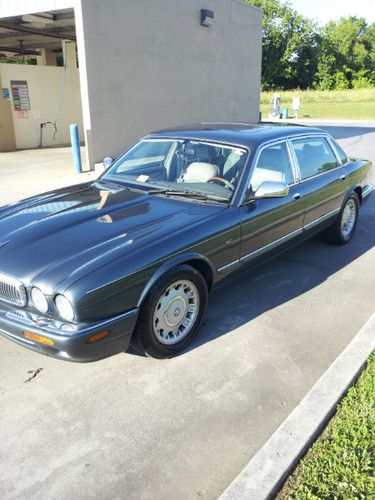 1998 jaguar vanden plas xj8