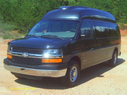 Wheelchair van, 2005 chevy g3500, 54k miles