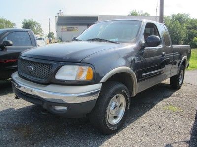 Xlt 4x4 abs am/fm/cd, needs a lot tlc and work! 8 cylinder