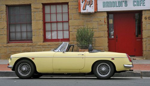 Fantastic original 1969 MGB roadster drives great, superb body ready for summer, image 3