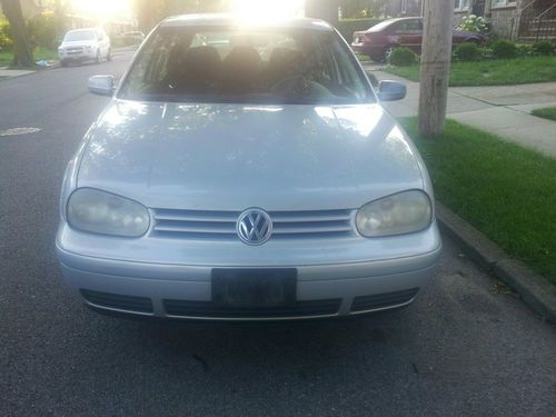 2000 volkswagen golf gls hatchback 4-door 2.0l