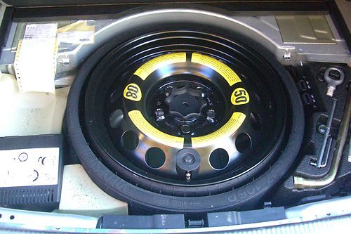 2006 Volkswagen Touareg Base Sport Utility 4-Door 3.2L, image 8