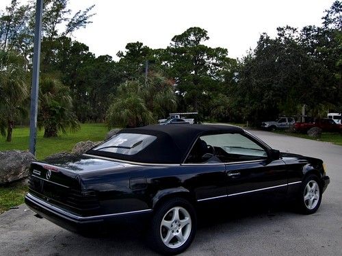 MERCEDES BENZ 300 CE, CONVERTIBLE AUTOMATIC NO RESERVE NEW TIRES REBUILT TITLE, image 4