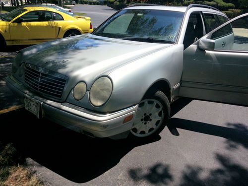 1998 mercedes-benz e320 4matic wagon 4-door 3.2l