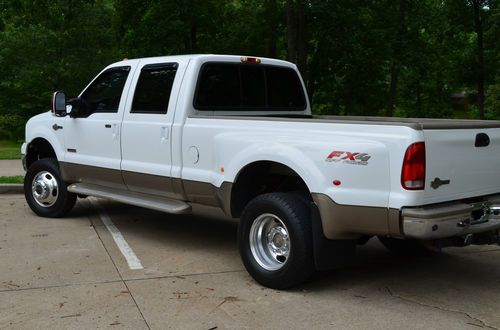 King ranch, powerstroke diesel, super duty dually. loaded!