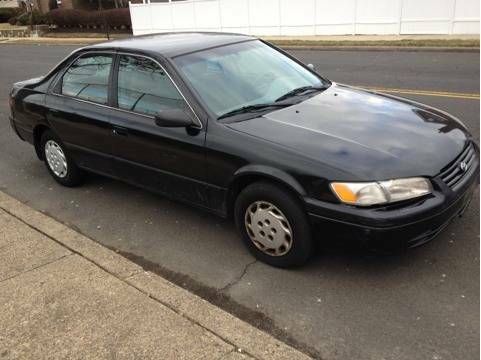 1999 toyota camry le automatic low miles 4-cylinder great on gas