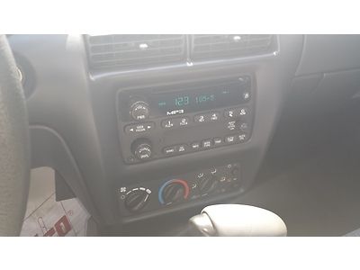 LS Coupe 2.2L Keyless Entry System Air Conditioning CD Player in Dash Clock, image 13