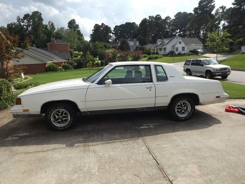 1987 oldsmobile cutlass supreme brougham coupe 2-door 5.0l