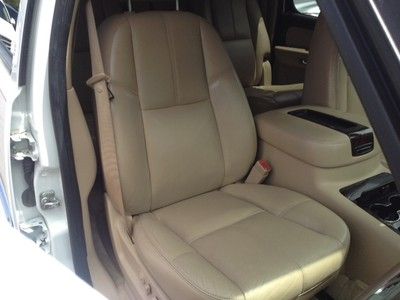 NAVIGATION REAR DVD ENTERTAINMENT 20