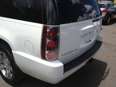 NAVIGATION REAR DVD ENTERTAINMENT 20