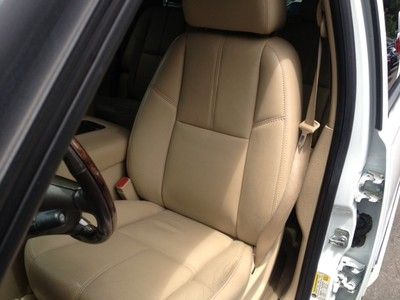 NAVIGATION REAR DVD ENTERTAINMENT 20