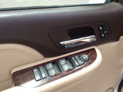 NAVIGATION REAR DVD ENTERTAINMENT 20