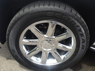 NAVIGATION REAR DVD ENTERTAINMENT 20