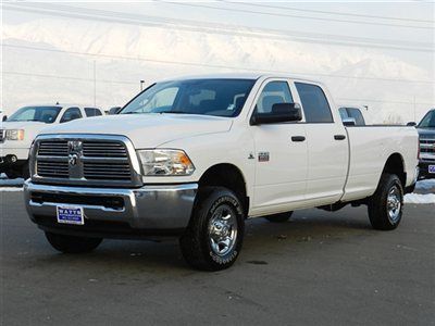 Crew cab slt laramie 4x4 cummins diesel 6 speed manual only 1300 miles new