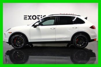 2011 porsche cayenne turbo msrp - $127,170.00 5k miles only $92,888.00!!!