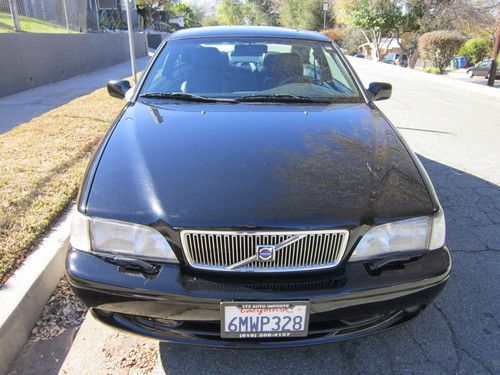 2000 volvo c70 sedan black leather seats 128k solid workhorse minor issues read