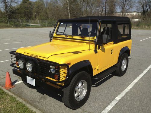 1997 land rover defender 90 base sport utility 2-door 4.0l