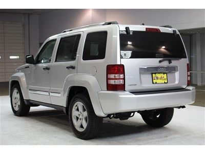 Limited SUV 3.7L CD Mirror Memory Seat Memory Rear Wheel Drive Power Steering, US $17,798.00, image 5