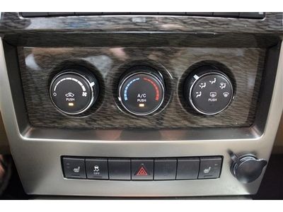 Limited SUV 3.7L CD Mirror Memory Seat Memory Rear Wheel Drive Power Steering, US $17,798.00, image 26