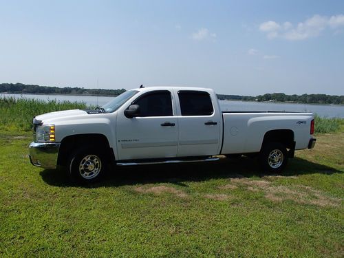 2007 chevrolet silverado 2500 hd  new body style low miles 4 doors crew cab