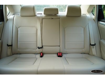 7-Days *NO RESERVE* '12 VOLK PASSAT TDI SE LIKE NEW DSG DIESEL 1-OWNER BEST DEAL, image 41