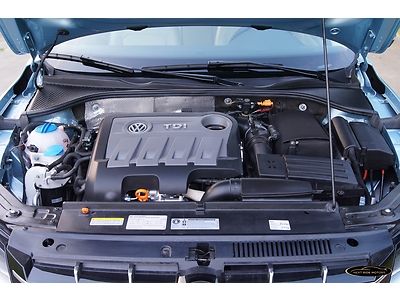 7-Days *NO RESERVE* '12 VOLK PASSAT TDI SE LIKE NEW DSG DIESEL 1-OWNER BEST DEAL, image 74