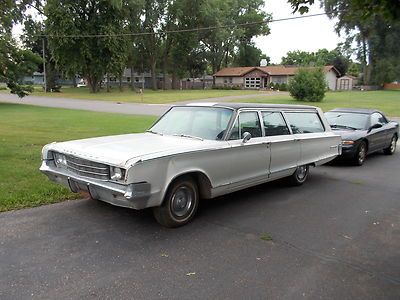 Barn find new yorker wagon black plate stored over 40 years