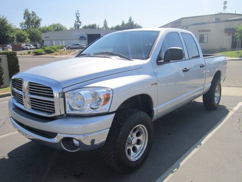 2007 dodge ram big horn 4wd 4dr. 84k miles mickey thompson wheels spray bedliner