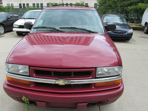 2002 chevrolet blazer ls sport utility 4-door 4.3l