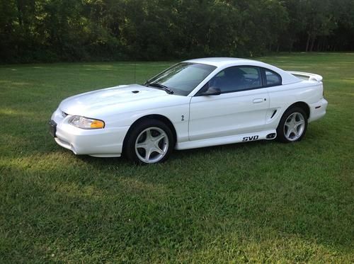 1996 ford mustang svt cobra coupe 2-door 4.6l