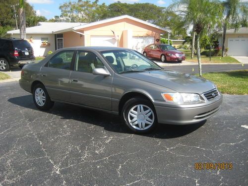 2001 toyota camry le sedan 4-door 2.2l