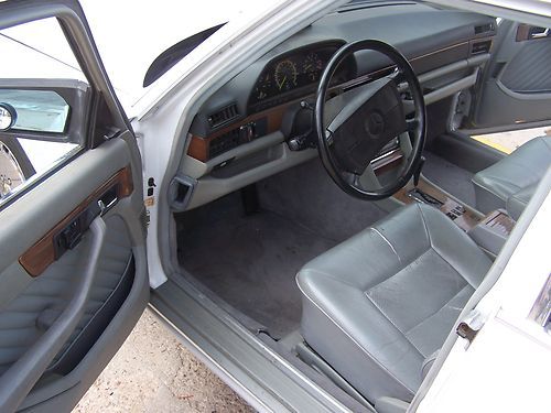 1989 Mercedes-Benz 420SEL Base Sedan 4-Door 4.2L White very clean, image 10