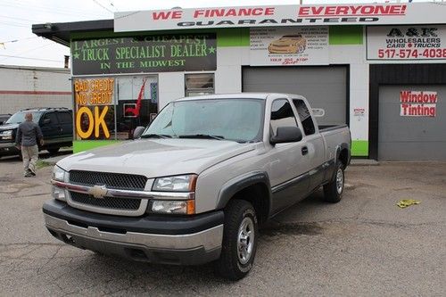 2004 Chevrolet Silverado 1500 4X4 Extended Cab, image 4