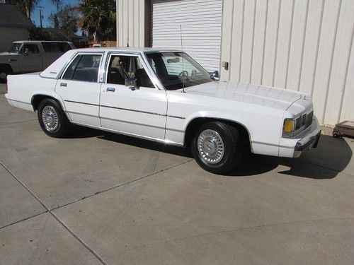 1991 ford ltd crown victoria police interceptor unmarked ca. car, no reserve