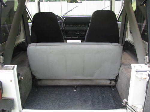 1989 Jeep Wrangler Laredo Sport Utility 2-Door 4.2L, US $5,500.00, image 9