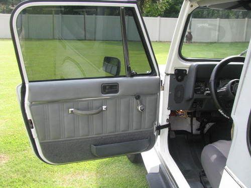 1989 Jeep Wrangler Laredo Sport Utility 2-Door 4.2L, US $5,500.00, image 11
