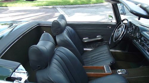 1970 MERCEDES BENZ 280SL. AUTOMATIC, TWO TOPS, LEATHER INTERIOR. SUPERB CAR!!!, image 8