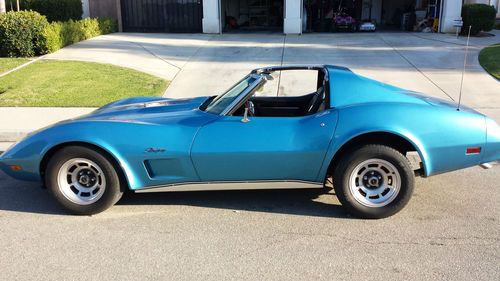 1974 chevrolet corvette coupe 2-door 5.7l 350 l48, light blue, t-top, pre smog