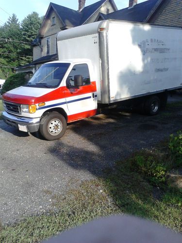 2006 Ford E-450 Super Duty Base Cutaway Van 2-Door 6.0L, image 2