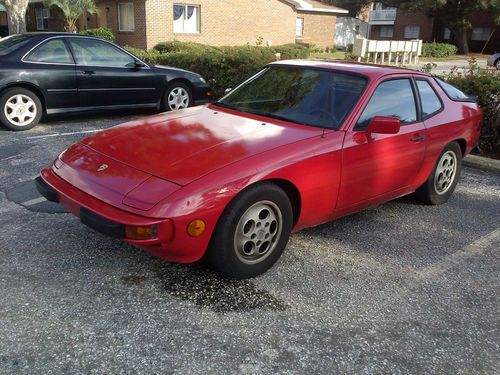 1987 porsche 924 s coupe 2-door 2.5l only 83,000 miles drives perfect