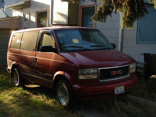 1998 gmc safari awd