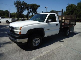 2006 silverado 2500 regular cab 4x2!flatbed w/litegate