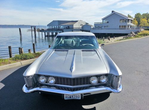 1963 Buick Riviera -Fully Restored, Under 1,000 miles! 401 Nailhead. NEW NEW!!!!, image 5