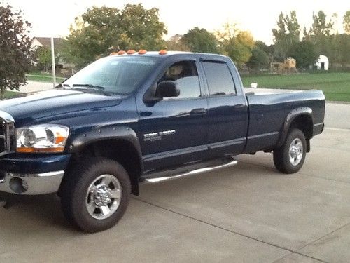 2006 dodge ram 2500 slt extended crew cab pickup 4-door 5.7l