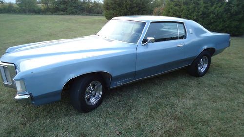 Very clean 1969 pontiac grand prix