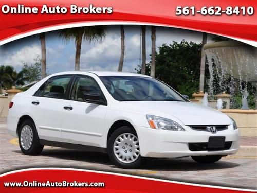 2005 honda accord, 36k original miles! one owner, like new! perfect carfax